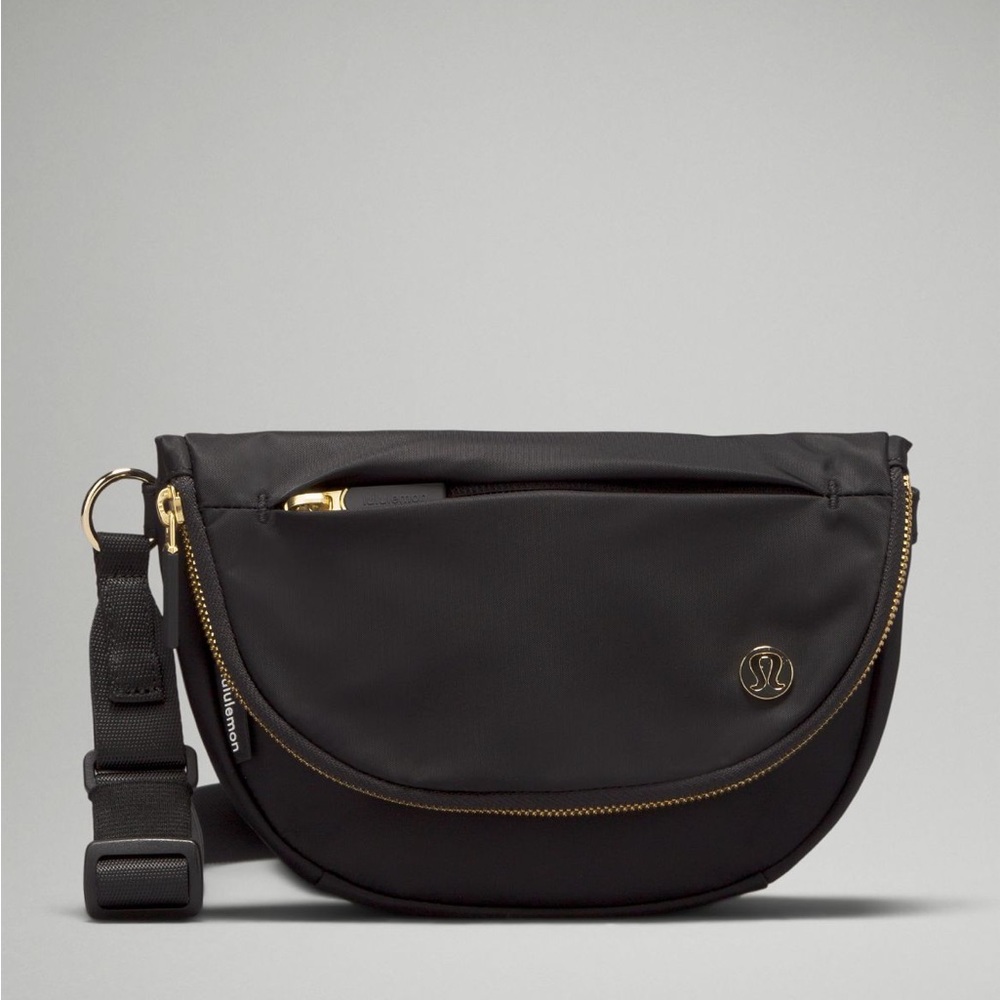 Lululemon All night festival bag